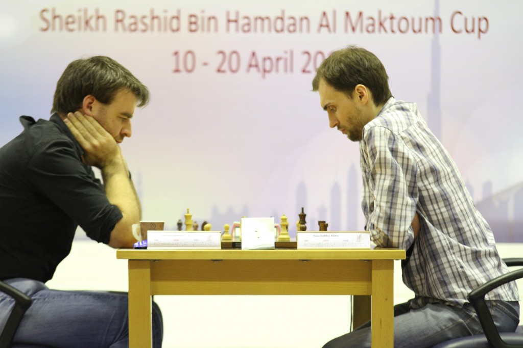 Last round's game Gawain Jones - Boris Savchenko decided the first place in favor of the Englishman